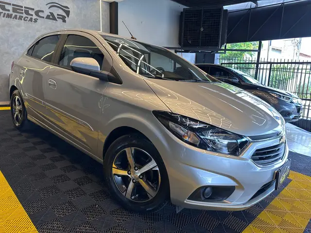 Carro Chevrolet Onix 2019 1.4 LT SPE/4 (Aut)