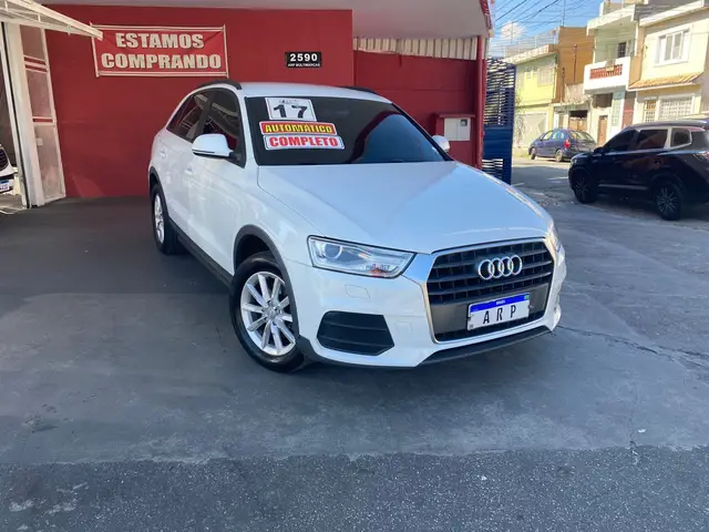 Carro Audi Q3 2017 1.4 TFSI Attraction S Tronic