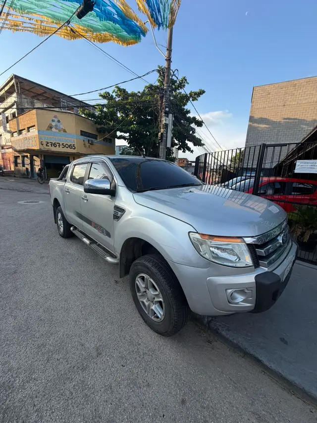 Carro Ford Ranger Cabine Dupla 2014 Ranger 2.5 Flex 4x2 CD XLT