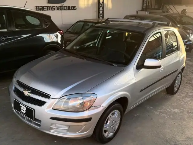 Carro Chevrolet Celta 2014 LT 1.0 (Flex)