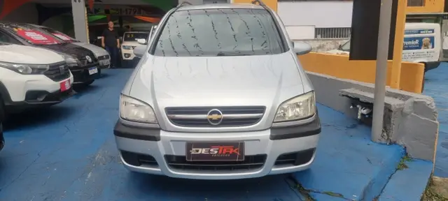 Carro Chevrolet Zafira 2009 Comfort 2.0 (Flex)
