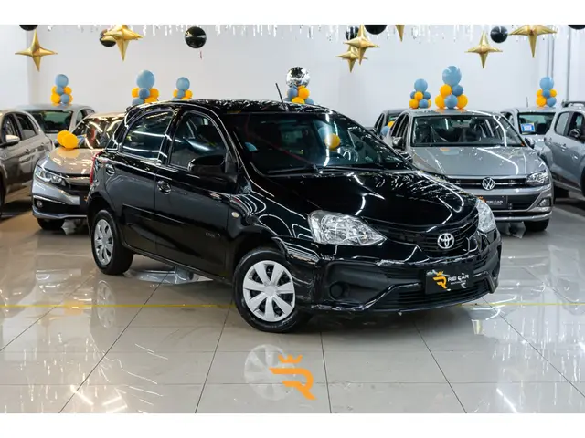 Carro Toyota Etios Sedan 2018 XS 1.5 (Aut) (Flex)