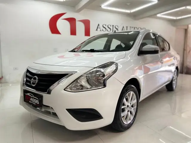 Carro Nissan Versa 2020 1.0 12V (Flex)