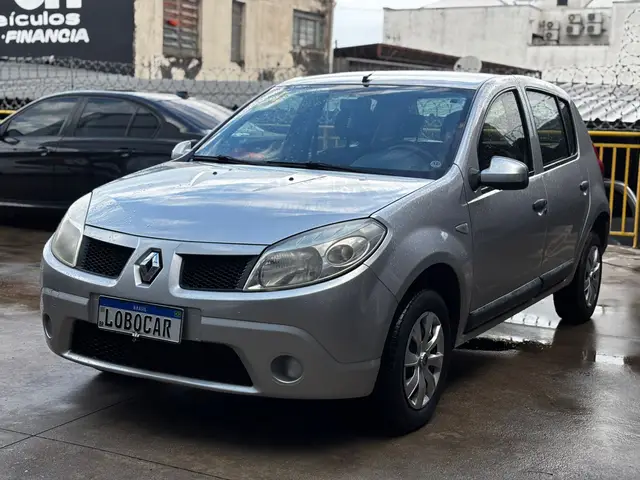 Carro Renault Sandero 2011 Expression 1.0 16V (flex)