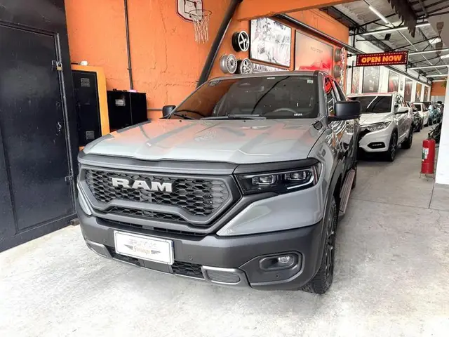 Carro Ram Rampage 2024 Rebel 2.0 Turbo