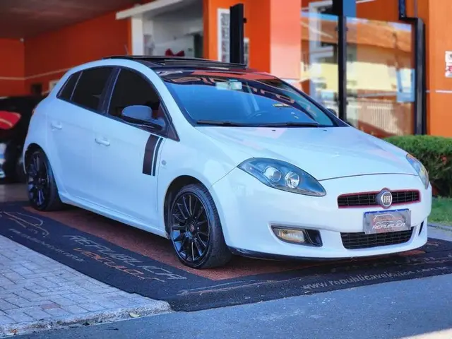 Carro Fiat Bravo 2013 Sporting 1.8 16V (Flex)