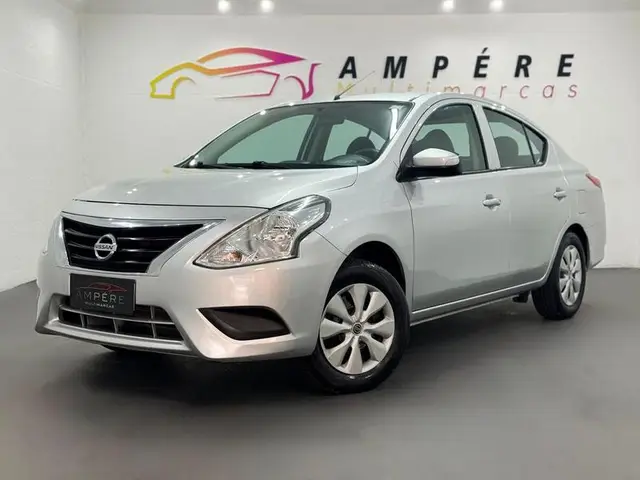 Carro Nissan Versa 2018 1.0 12V (Flex)
