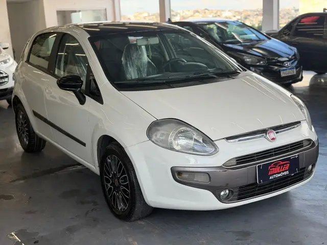 Carro Fiat Punto 2013 Essence 1.6 16V Dualogic (Flex)