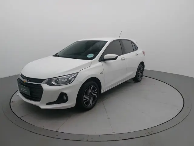 Carro Chevrolet Onix 2025 LT 1.0