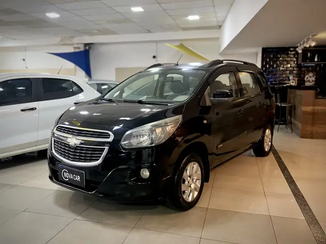 Carro Chevrolet Spin 2014 Advantage 5S 1.8 (Flex) (Aut)