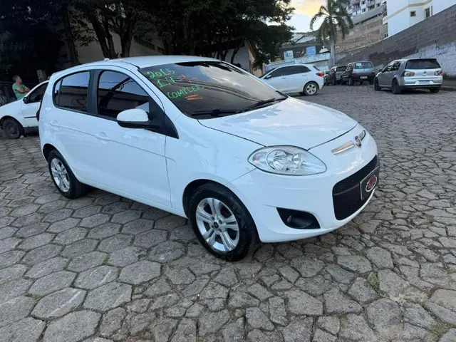 Carro Fiat Palio 2015 Attractive 1.4 Evo (Flex)