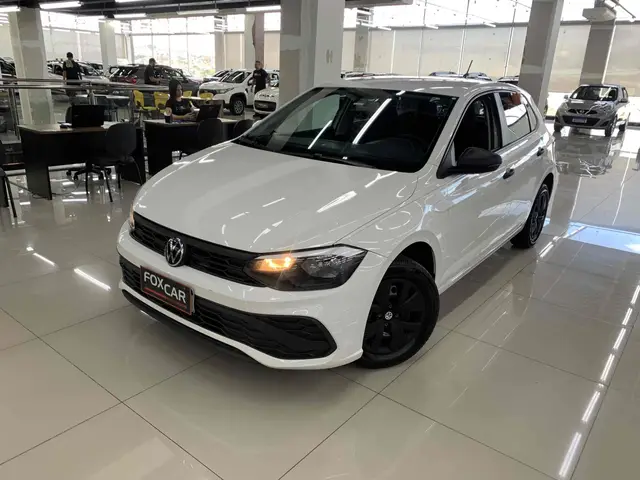 Carro Volkswagen Polo 2025 Track 1.0 Flex 12V 5p