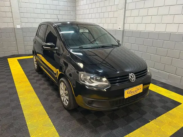 Carro Volkswagen Fox 2011 1.6 8V (Flex)