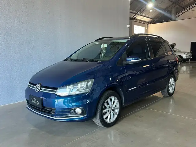 Carro Volkswagen SpaceFox 2015 1.6 VHT Comfortline (Flex)