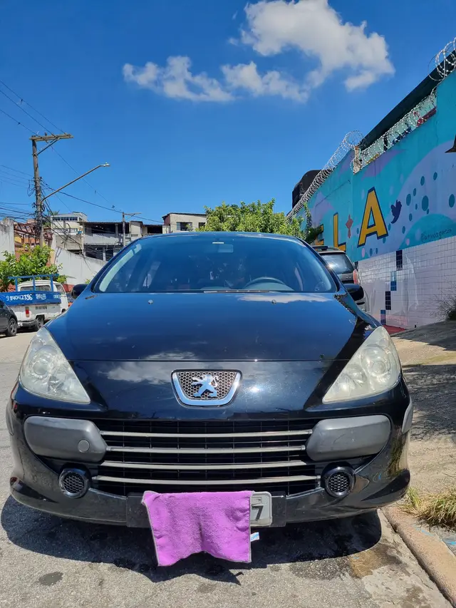 Carro Peugeot 307 Sedan 2008 Presence 1.6 16V (flex)