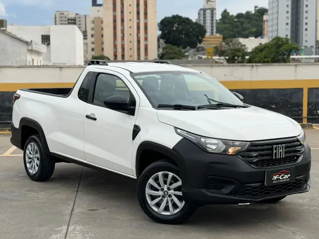 Carro Fiat Strada 2023 Endurance 1.4 Cabine Plus (Flex)