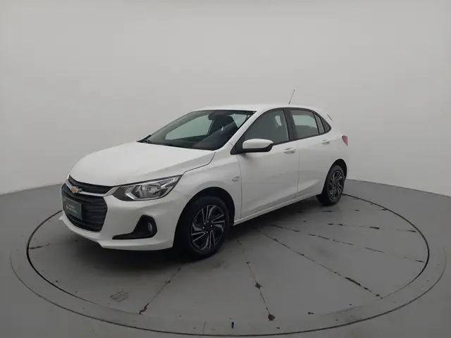 Carro Chevrolet Onix Plus 2025 LT 1.0