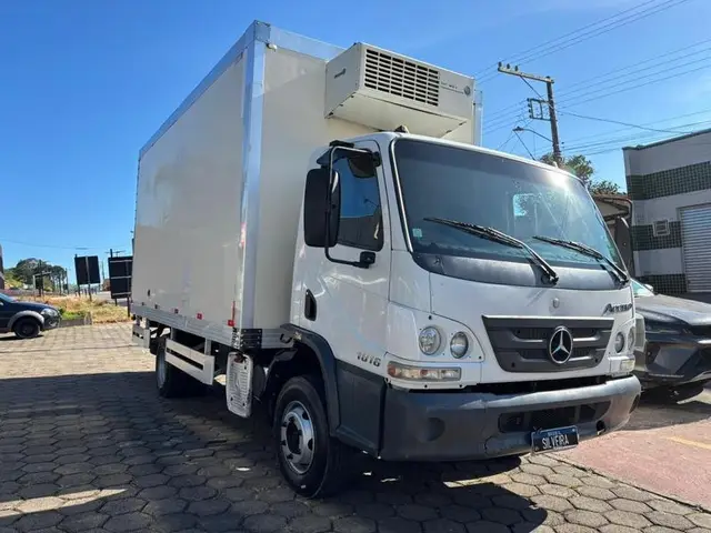 Caminhão Mercedes-Benz Accelo 2014 1016/37