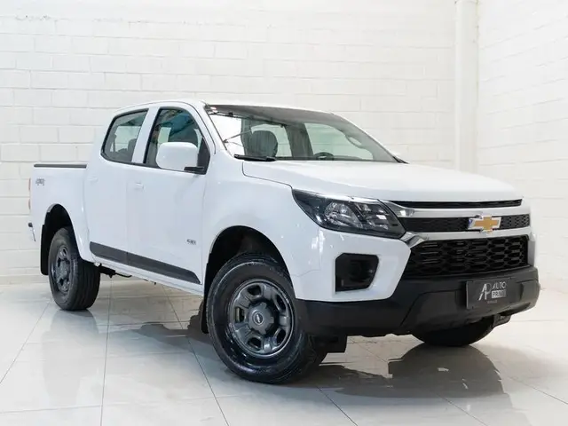 Carro Chevrolet S10 Cabine Dupla 2023 LS 2.8 Turbodiesel