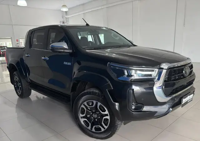 Carro Toyota Hilux Cabine Dupla 2025 SRX 4x4 2.8 Diesel