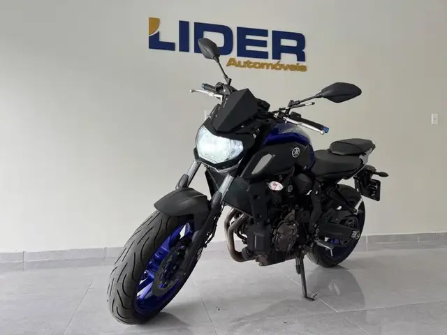 Moto Yamaha MT-07 2021 ABS
