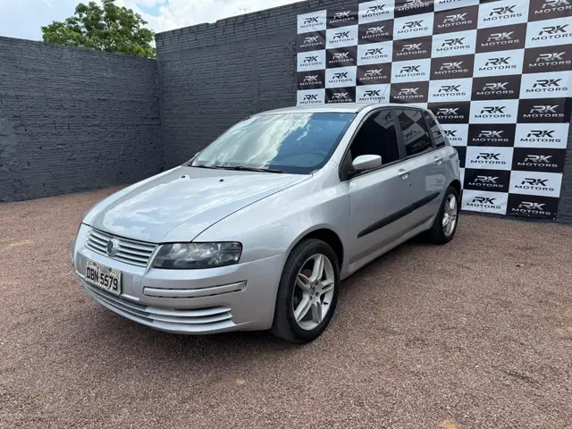 Carro Fiat Stilo 2005 1.8 8V