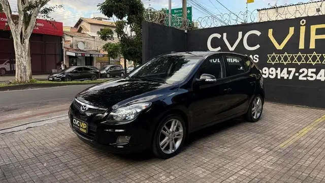 Carro Hyundai i30 CW 2012 2.0i GLS (Aut)