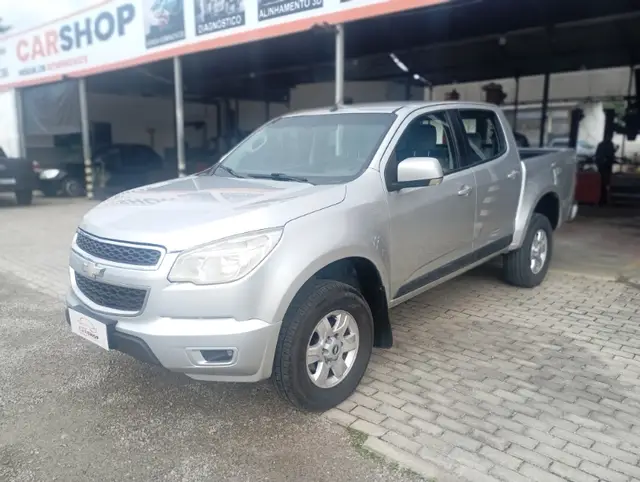 Carro Chevrolet S10 Cabine Dupla 2013 S10 LT 2.8 diesel (Cab Dupla) 4x2