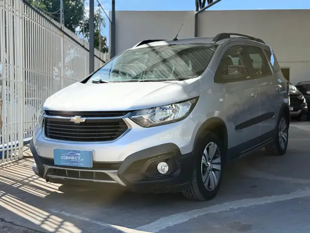 Carro Chevrolet Spin 2020 Activ 7S 1.8 (Flex) (Aut)