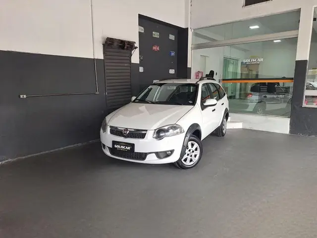 Carro Fiat Weekend 2016 Trekking 1.6 E.torQ (Flex)