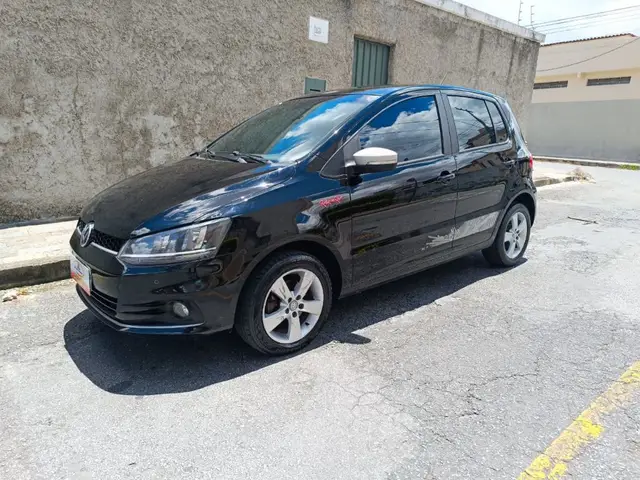 Carro Volkswagen Fox 2016 1.6 MSI Rock in Rio (Flex)