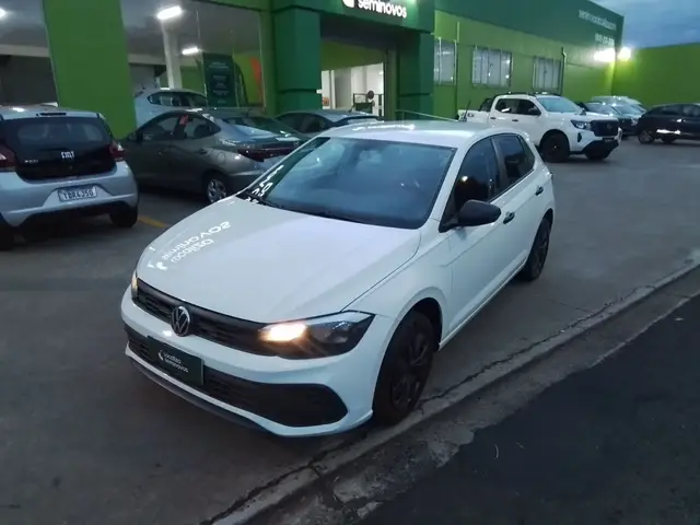 Carro Volkswagen Polo 2025 Track 1.0 Flex 12V 5p