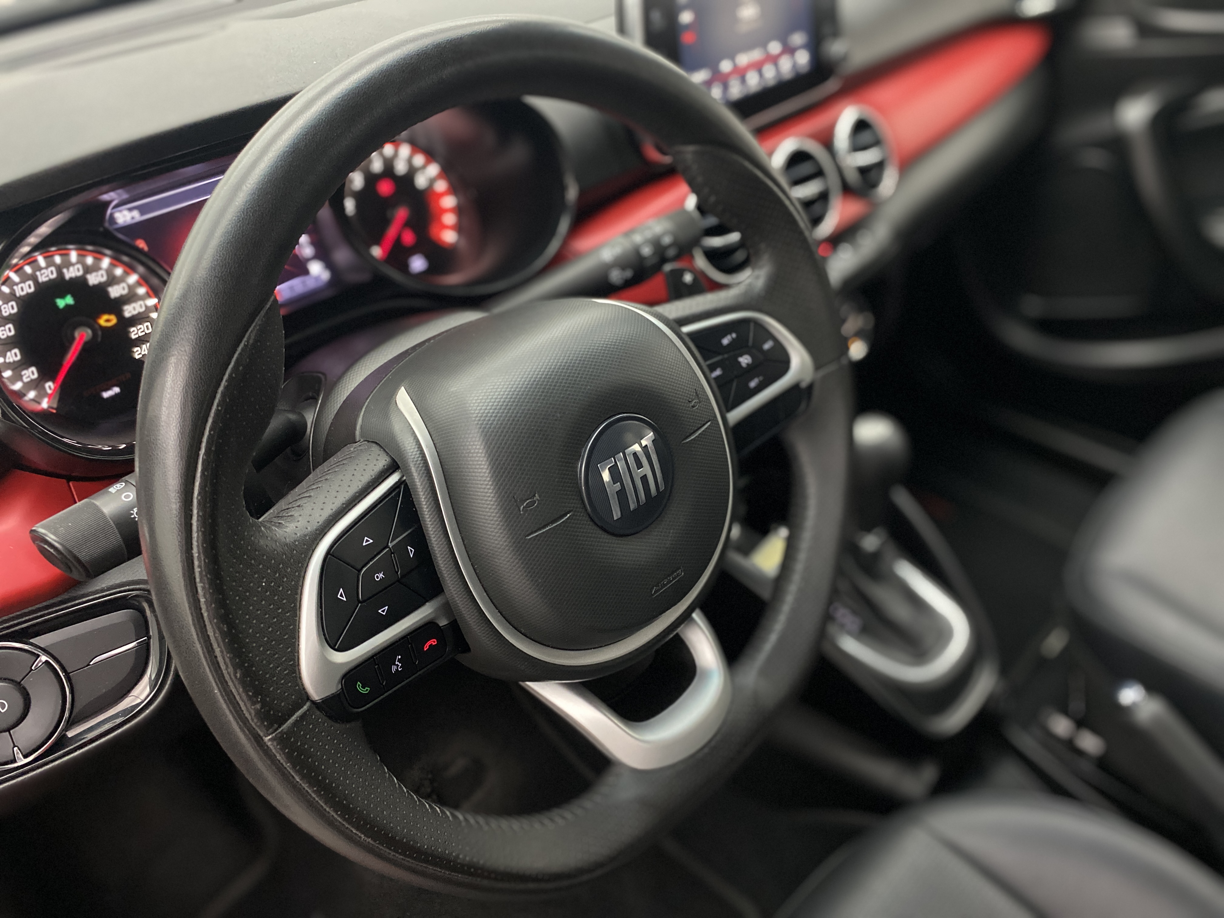 fiat argo hgt 1.8 e.torq at6 (flex)