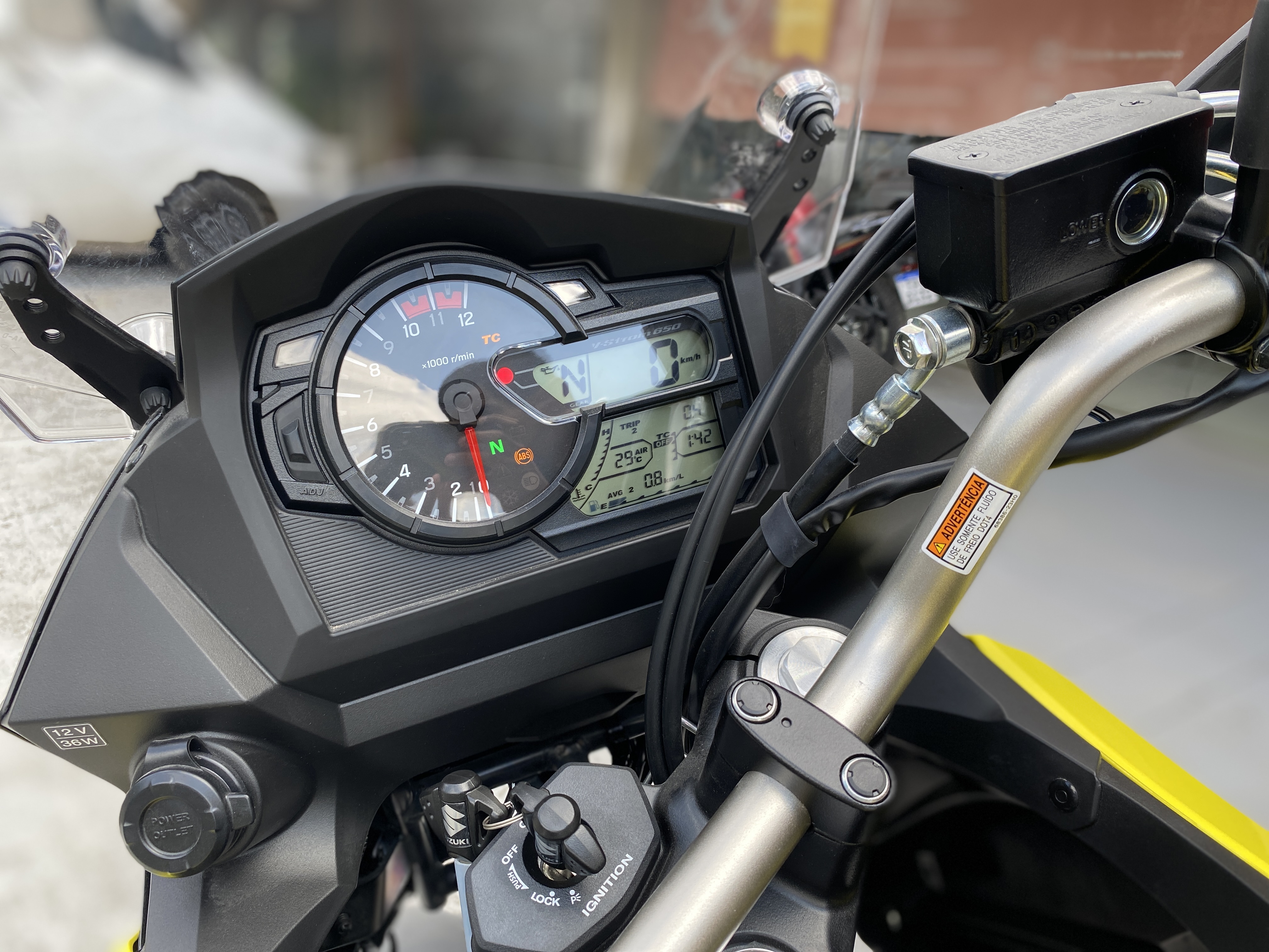 suzuki v-strom 650 xt