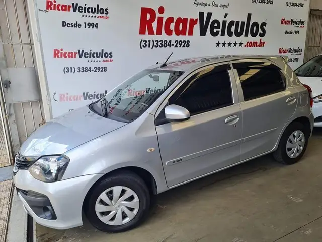 Carro Toyota Etios 2020 X 1.3 (Flex)