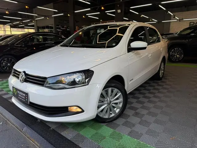 Carro Volkswagen Voyage 2014 1.6 VHT City (Flex)