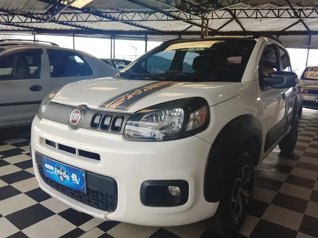Carro Fiat Uno 2015 Way 1.0 8V (Flex) 4p
