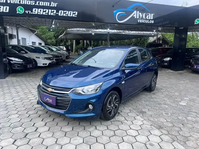 Carro Chevrolet Onix 2025 1.0