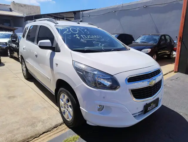 Carro Chevrolet Spin 2013 LTZ 7S 1.8 (Flex) (Aut)