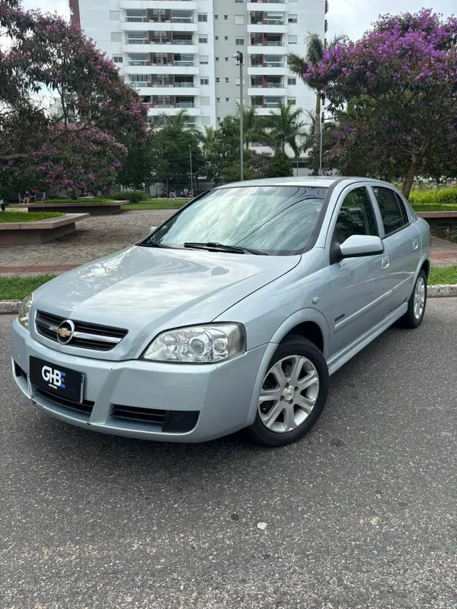 Carro Chevrolet Astra Sedan 2009 Advantage 2.0 (Flex)