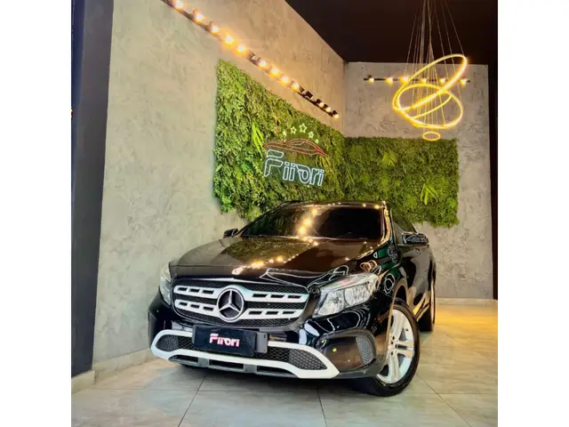 Carro Mercedes-Benz GLA 200 2018 GLA 200 1.6 Style