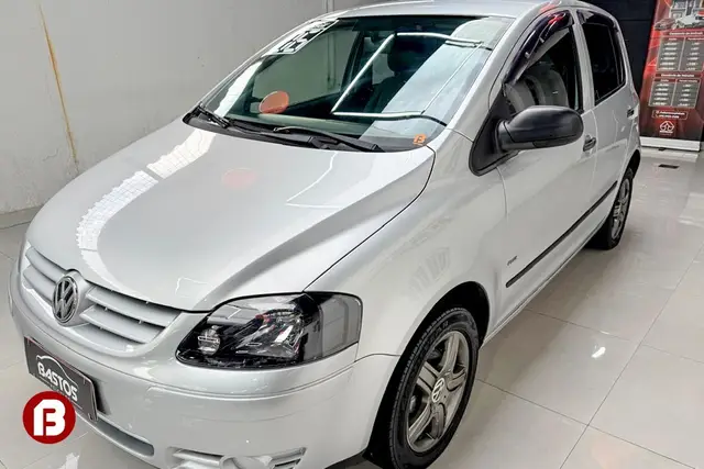 Carro Volkswagen Fox 2006 Plus 1.6 8V (Flex)