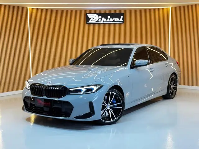 Carro BMW 320i 2024 M Sport 2.0 Turbo (Aut.)