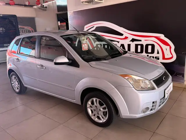 Carro Ford Fiesta Hatch 2010 1.6 (Flex)