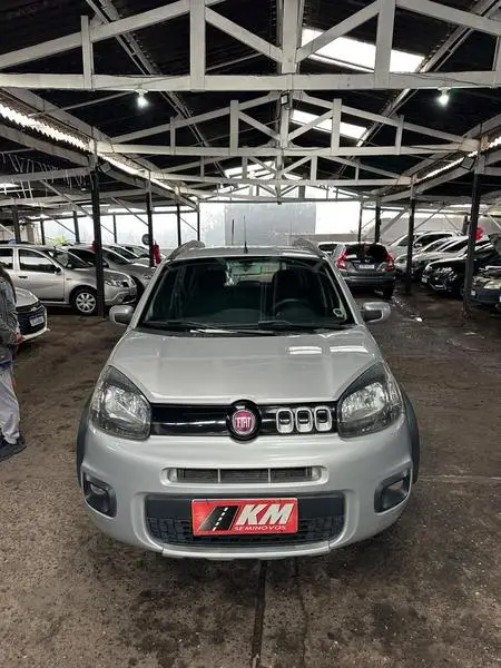 Carro Fiat Uno 2016 Attractive 1.0 (Flex) 4p