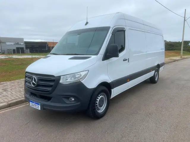Carro Mercedes-Benz Sprinter 2022 416 Furgão Longo T.B. 2.2 Dies.