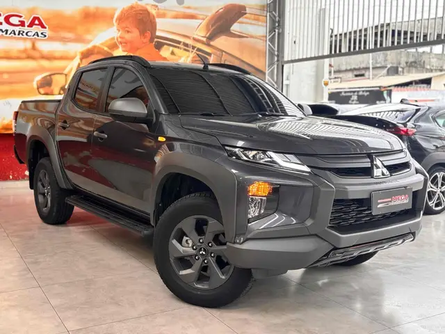 Carro Mitsubishi L200 Triton 2025 GLS 2.4 Turbo