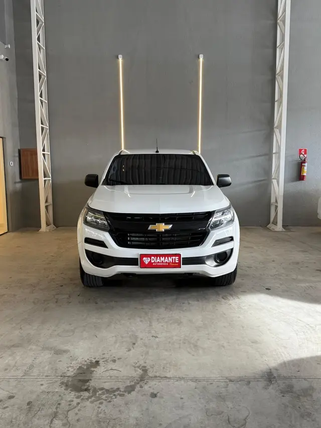 Carro Chevrolet S10 Cabine Dupla 2020 S10 2.8 CTDI LS 4WD (Cabine Dupla)