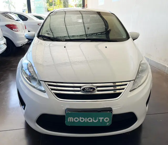 Carro Ford New Fiesta Sedan 2013 SE 1.6 (Flex)