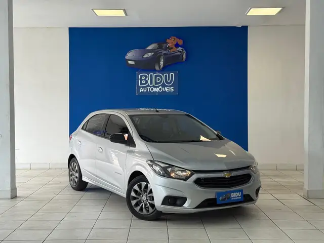 Carro Chevrolet Onix 2019 1.4 Advantage SPE/4 (Aut)